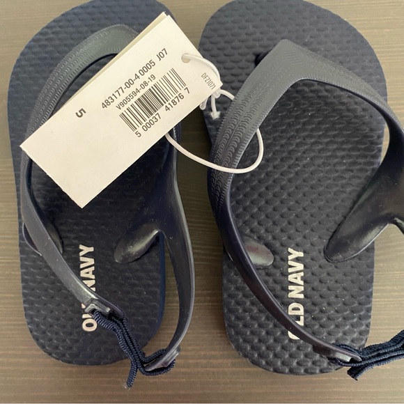 🟧$1 ADD-ON🟧 OLD NAVY • Size 5 Baby Flip Flops - Picture 6 of 6